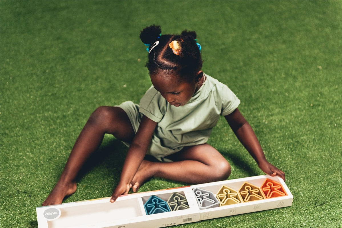 Kit Dena 6 Kids + 6 Houses color Nature