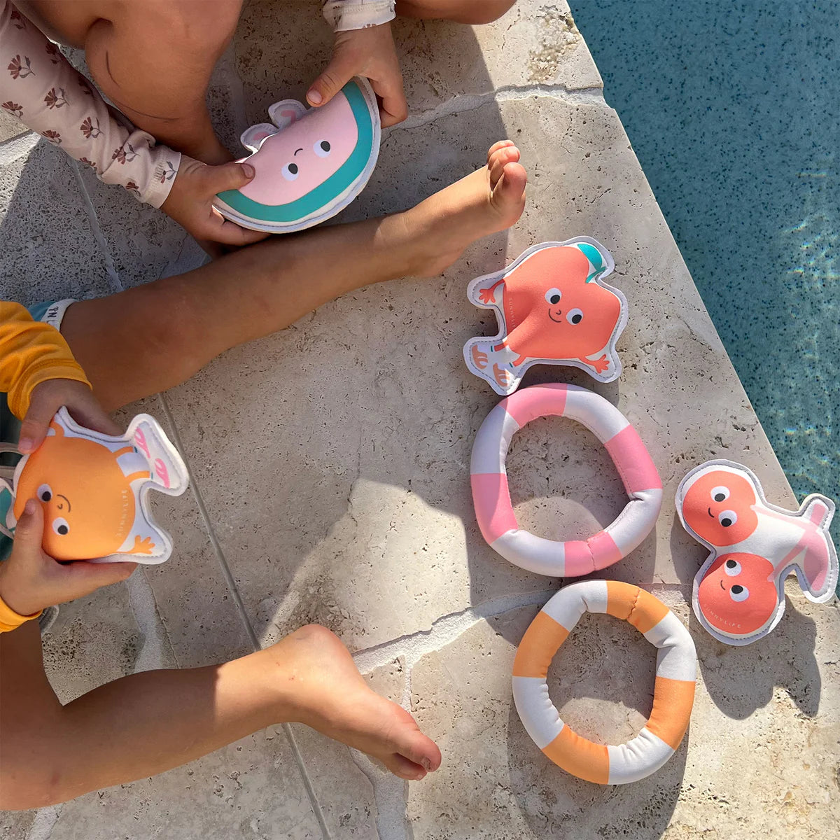 Set de buceo infantil Poppy the Peach Sunnylife