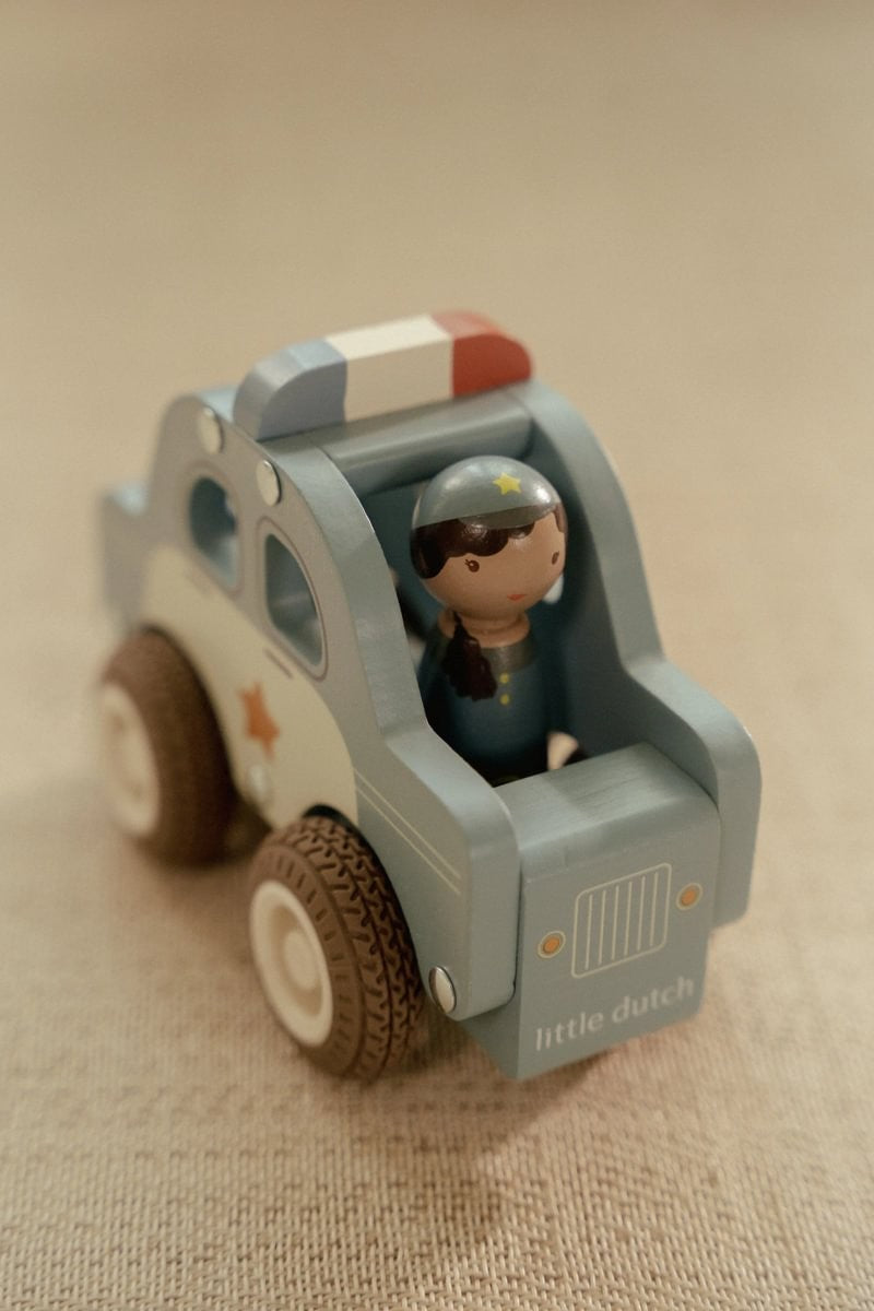 Coche de Policía FSC Little Dutch