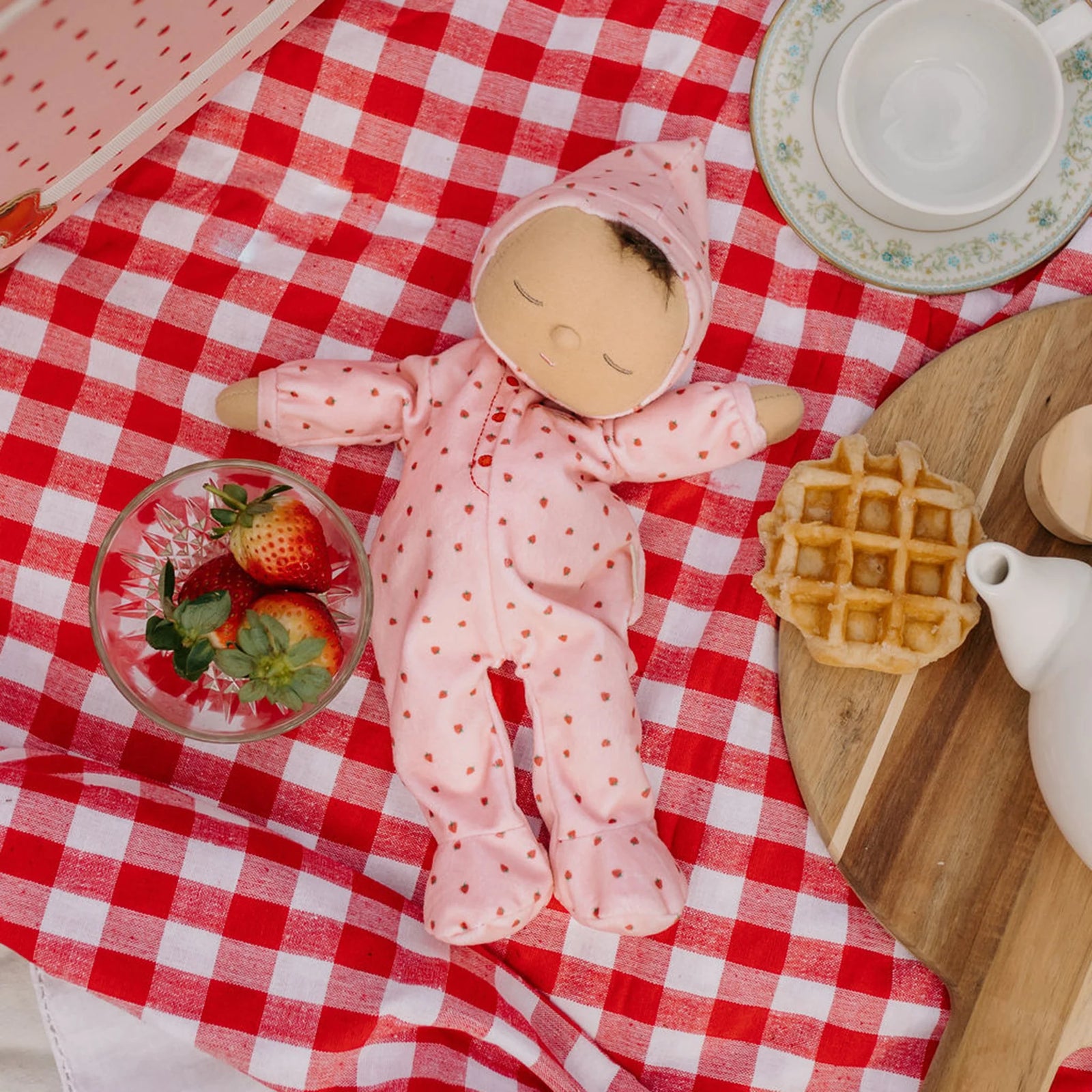 Dozy Dinkum Pip Strawberry Olli Ella
